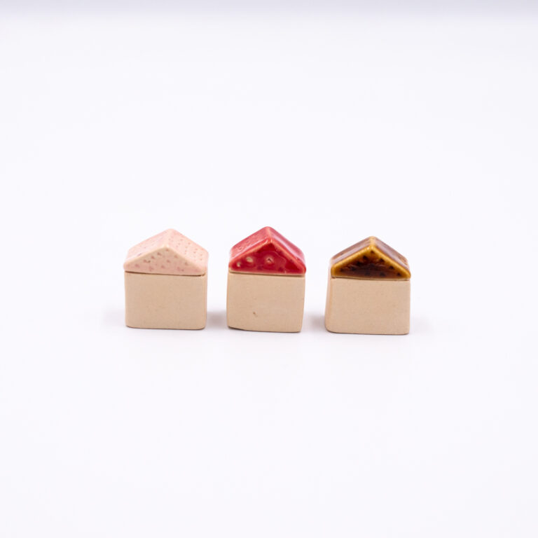 Ceramiczny domek